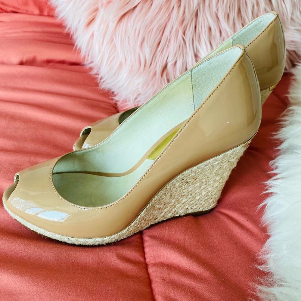 Women’s platform shoes